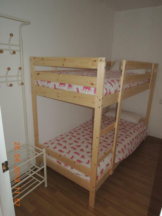 Ferienwohnung Apartament Jasmine Besalú Exterior foto